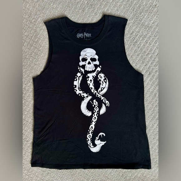 Warner Bros. Tops - Harry  Potter Dark Mark Death Eater Muscle Tank. Size Large.